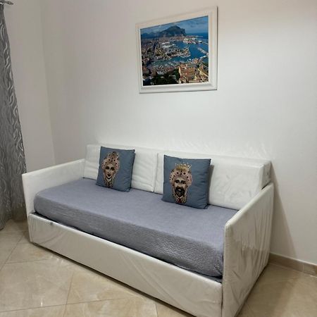 Apartment Rua Formaggi ปาแลร์โม ภายนอก รูปภาพ