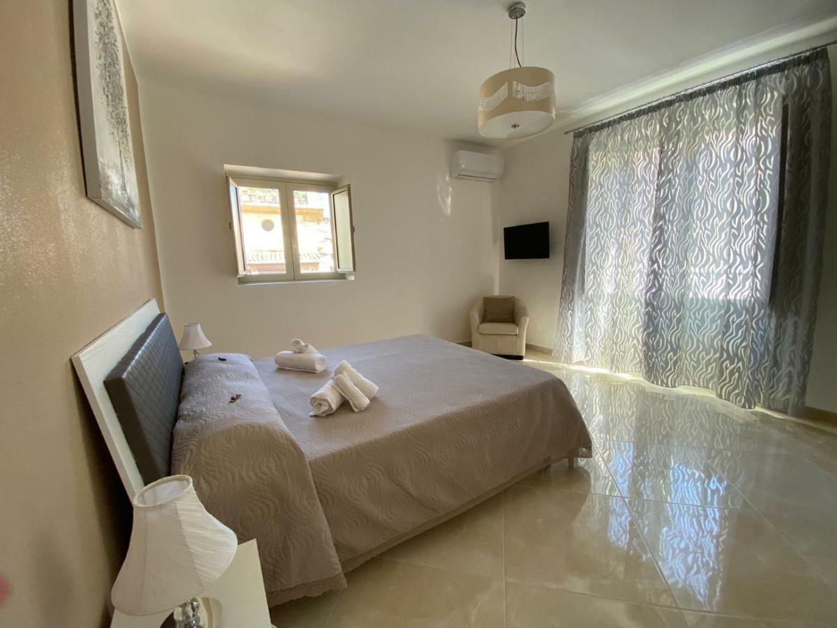 Apartment Rua Formaggi ปาแลร์โม ภายนอก รูปภาพ